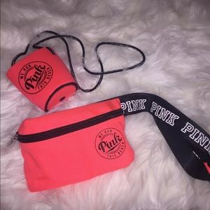 NWOT VS pink fanny pack